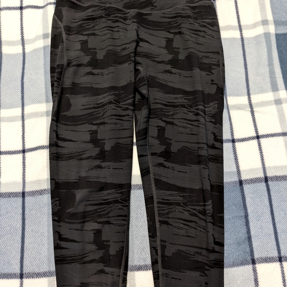 Alphalete surface power legging - Picture 3 of 4